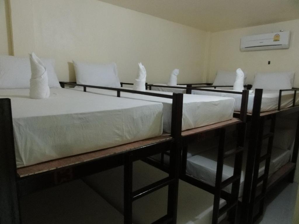 Seventeen Hostel Ko Pha Ngan Room photo